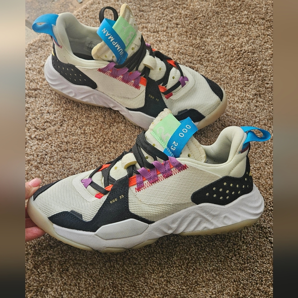 Women's Nike Air Jordan Delta SP Multicolor Sail CT1003-101 sz 8.5 Basketball